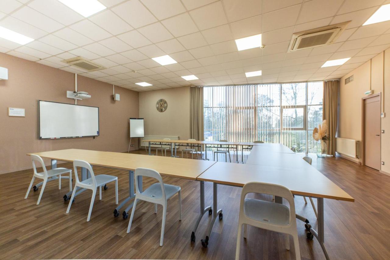 Auberge De Jeunesse Hi Bordeaux-Blanquefort - Ex Otellia מראה חיצוני תמונה