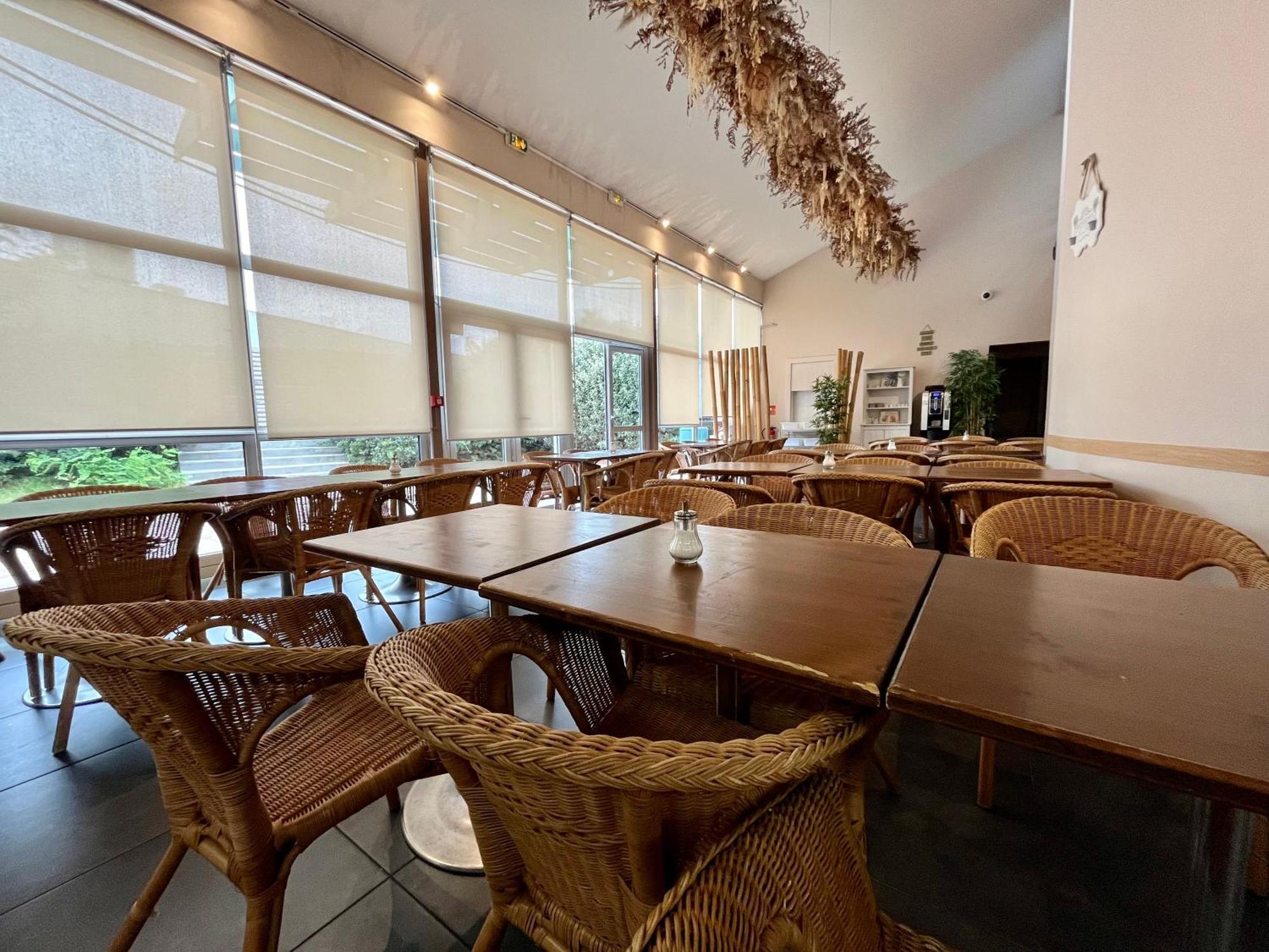 Auberge De Jeunesse Hi Bordeaux-Blanquefort - Ex Otellia מראה חיצוני תמונה